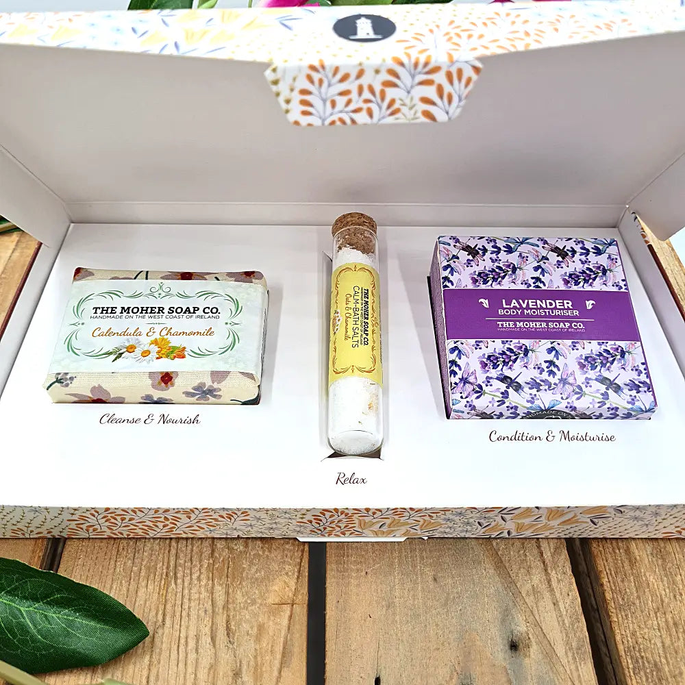Aran Evening Gift Box Chamomile Collection