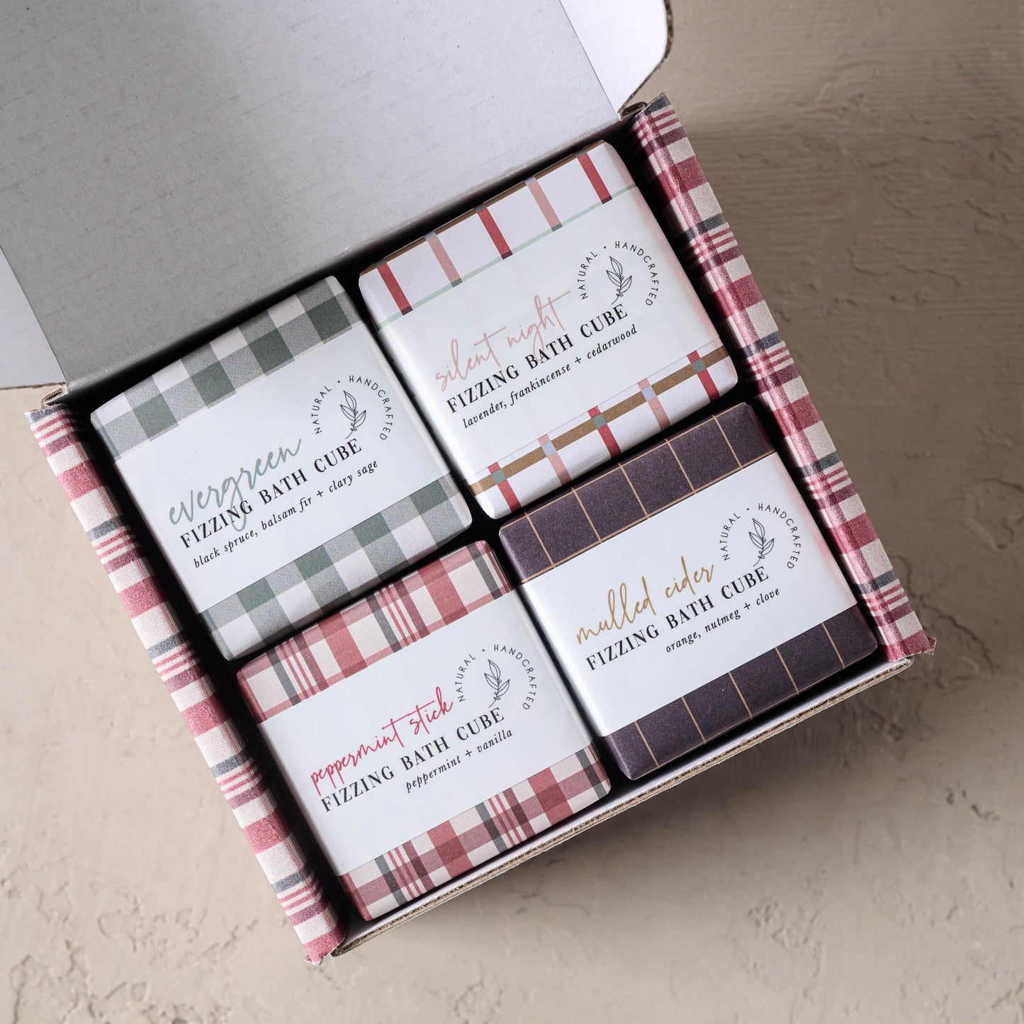 Lola Jane x Magnolia Holiday Fizzing Bath Cube Gift Box