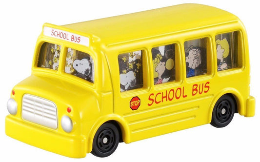 Takara Tomy Dream Tomica No.154 Snoopy School Bus