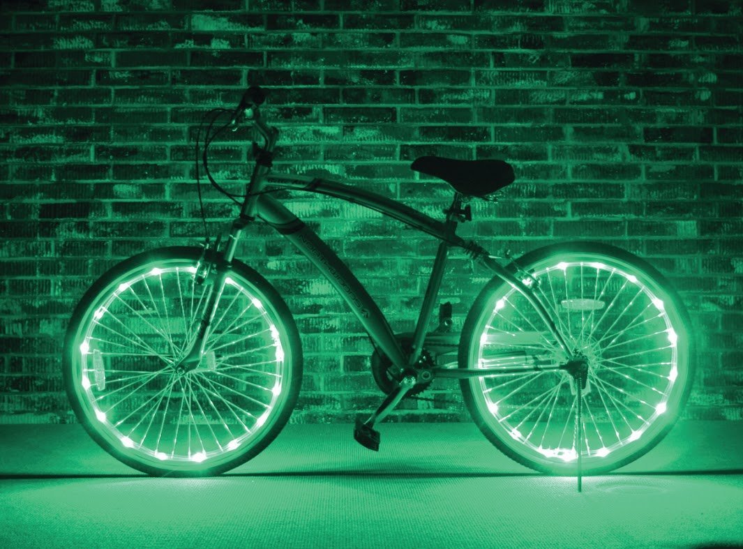 Wheel Brightz LED Bicycle Bike Wheel Light, Green - Requires 3 AA batteries (not included)